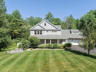 65 Wildbrook Ln, Eliot, ME 03903