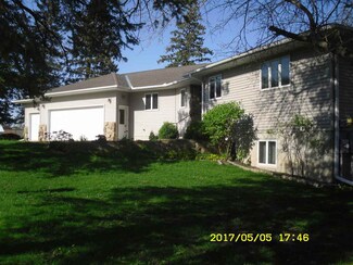 801 Andrews St, Nashua, IA 50658
