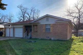 426 Alcorn Ave, Dallas, TX 75217