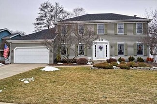 949 Millview Dr, Batavia, IL 60510