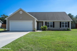 216 Cherry Blossom Dr, Richlands, NC 28574