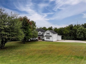 2641 Greenwood Dr, Ottawa, KS 66067