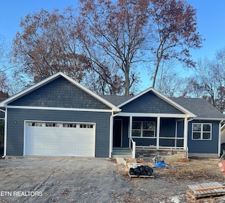 114 Britton Ln, Crossville, TN 38558