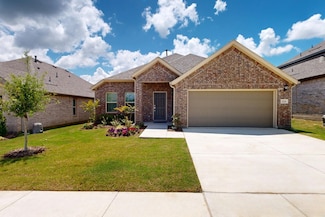 3324 Goshawk Dr, Denton, TX 76208