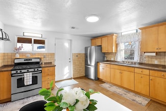 480 County Road 84 Unit C, Santa Fe, NM 87506