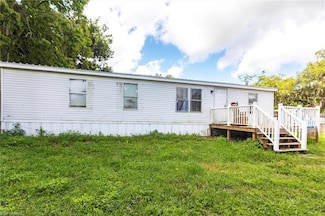 1798 Williams Rd, Moore Haven, FL 33471