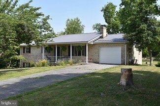 106 W Wood St, Mc Connellsburg, PA 17233