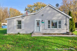 501 7 Mile Rd NE, Comstock Park, MI 49321