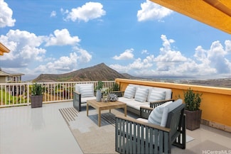 1062 Hoa St, Honolulu, HI 96825