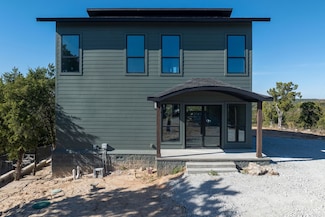 9100 Cherokee Ct, Rio Vista, TX 76093