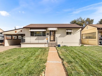 2570 Hollywood Dr, Pueblo, CO 81005