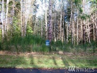 8613 NE Broughton Ct, Hansville, WA 98340