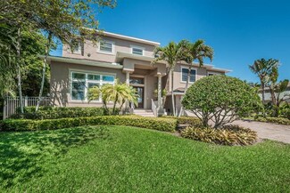 429 22nd St, Belleair Beach, FL 33786