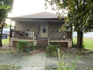 310 N Race St, Monon, IN 47959