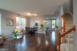 2213 Diloreta Dr, Woodbridge, VA 22191