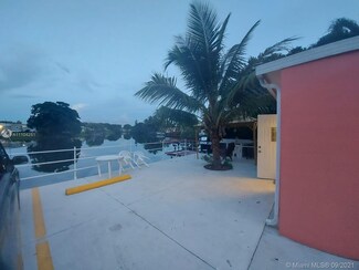 1113 SW 129th Ave, Miami, FL 33184