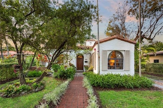 425 Cadagua Ave, Coral Gables, FL 33146