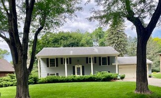 1231 N Kline St, Aberdeen, SD 57401