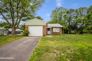 6 Lincoln Ct, Whiting, NJ 08759