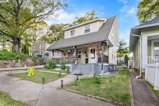 200 Jewett Ave, Bridgeport, CT 06606