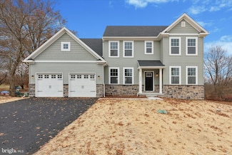 2803 N Charlotte St, Gilbertsville, PA