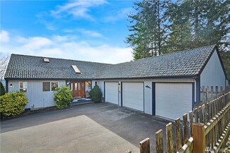 101 E Allynview Dr, Allyn, WA 98524