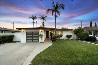 2009 Carfax Ave, Long Beach, CA 90815