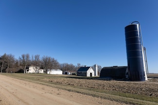 23618 Abbott Ave, Magnolia, MN 56158