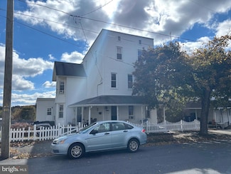 234 W Frack St, Frackville, PA 17931