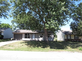 4314 Mcclellan Ln, West Lafayette, IN 47906