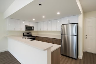 18335 NW 68 Ave Unit 790-220, Hialeah, FL 33015