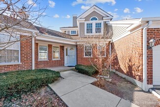 1665 Edgewood Dr Unit 313, Algonquin, IL 60102