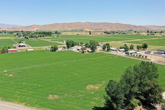 489 Day Rd, Weiser, ID 83672