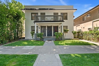 2522 G St, Sacramento, CA 95816