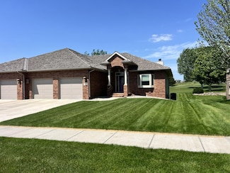 1405 N 30th St, Norfolk, NE 68701