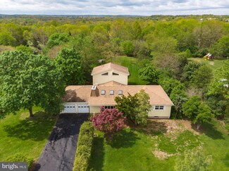 159 Dead Tree Run Rd, Belle Mead, NJ 08502