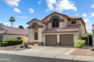 4446 E Woodridge Dr, Phoenix, AZ 85032