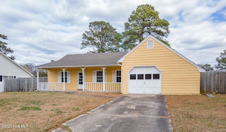 2218 Bridle Trail, Midway Park, NC 28544