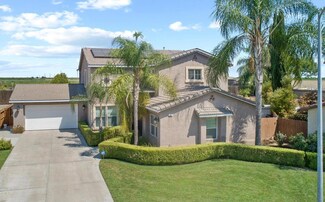 447 S Olivia Ave, Fowler, CA 93625