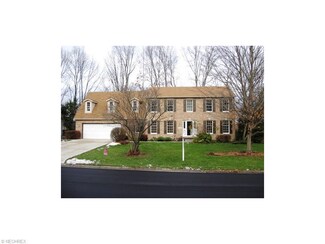 6618 Corrine Dr NW, Canton, OH 44718