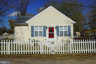 18754 Potomac Ave, Benedict, MD 20612
