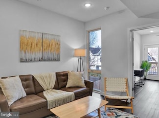 1748 N Marshall St Unit B, Philadelphia, PA 19122