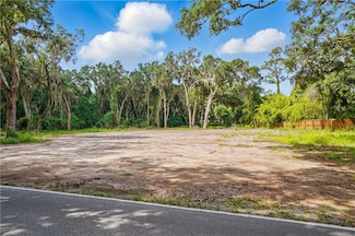 211 Hampton Point Dr, St. Simons Island, GA 31522
