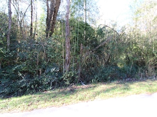 000 Meador Rd, Laurel, MS 39443