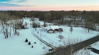 3058 S Long Creek Rd, Decatur, IL 62521