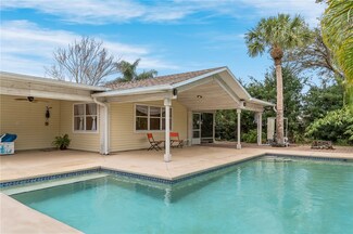 542 Quarry Ln, Sebastian, FL 32958