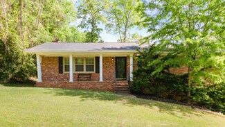 5813 Northwoods Dr, Hixson, TN 37343