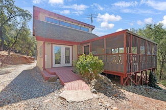 4225 Creekside Dr, Shingle Springs, CA 95682