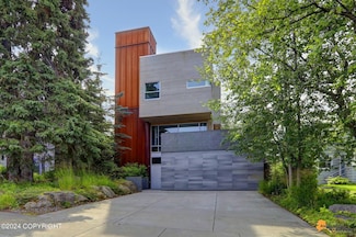 1020 W 10th Ave, Anchorage, AK 99501