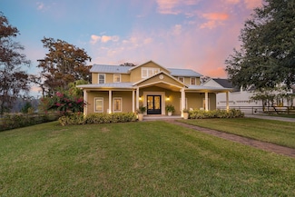 520 Lake Mills Rd, Chuluota, FL 32766